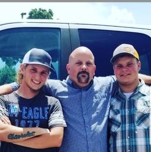 Meet your Posher, Brock